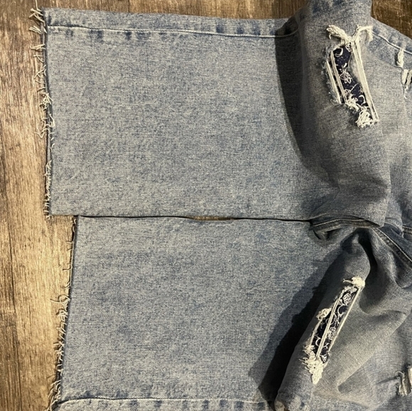 OLD NAVY HIGH RISE BOYFRIEND JEANS - Picture 4 of 5